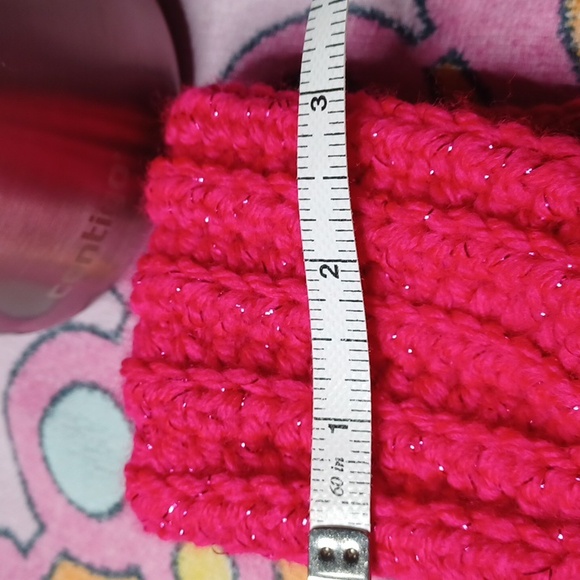 Handmade crochet handband - Picture 2 of 2